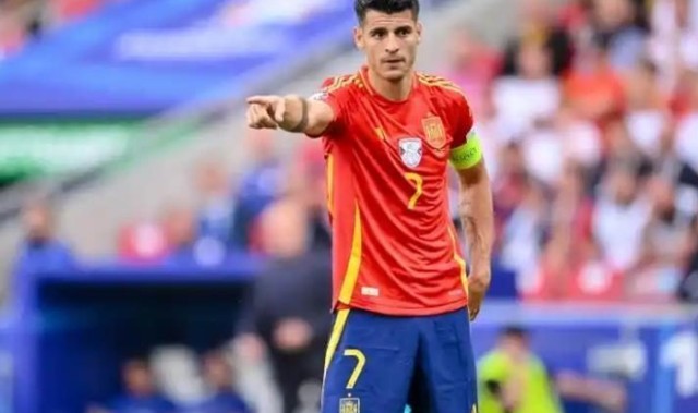 流浪射手！生涯累计2.11亿欧元转会费，还创造西班牙队史一项纪录