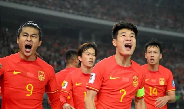 8868体育平台-正式官宣，足协敲定，名帅上任，39岁，男足名宿，已抵达球队