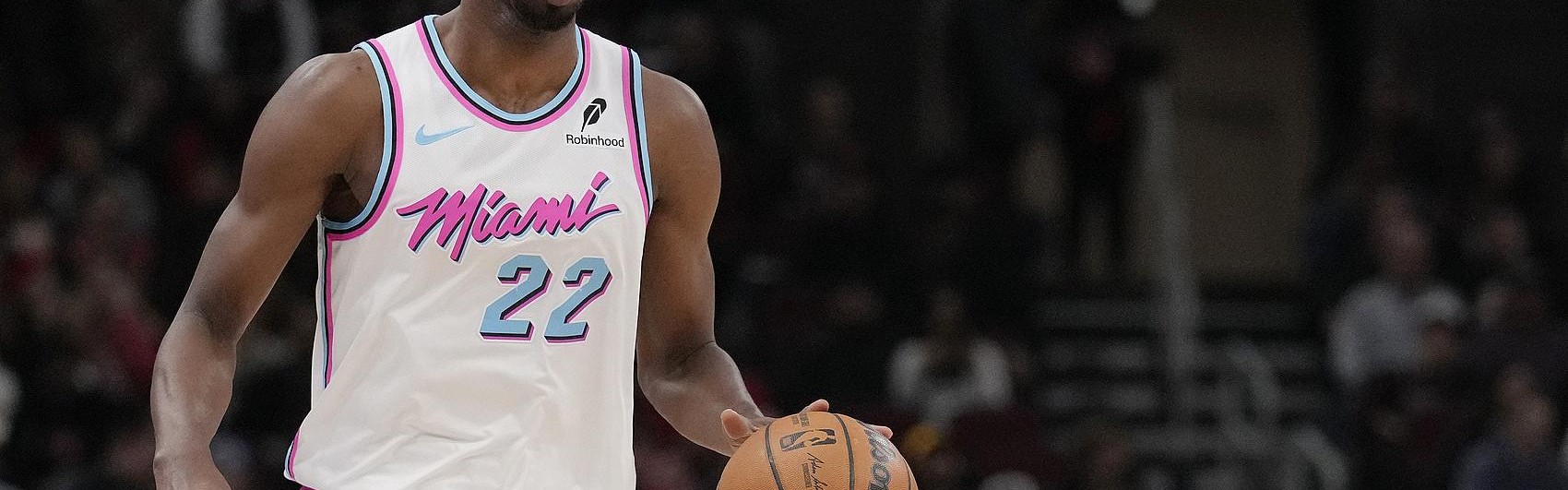 难道说热记：快船被认为是安德鲁-维金斯的潜在追求者！